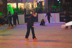 Ice_Skating__11.jpg