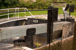 Beeston_Steel_Lock_04.jpg