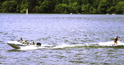 Wate_Skiing.jpg
