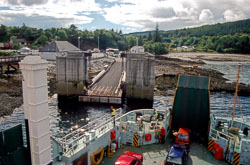 Armadale,_Isle_Of_Skye_-001.jpg
