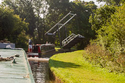 Llangollen_Lift_Bridge_011.jpg