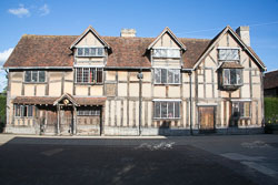 Shakespeare's_Birthplace-106.jpg