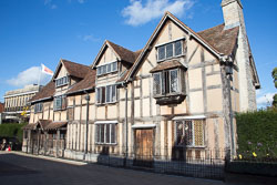 Shakespeare's_Birthplace-108.jpg