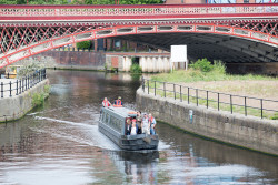 Leeds_And_Liverpool_Canal-258.jpg