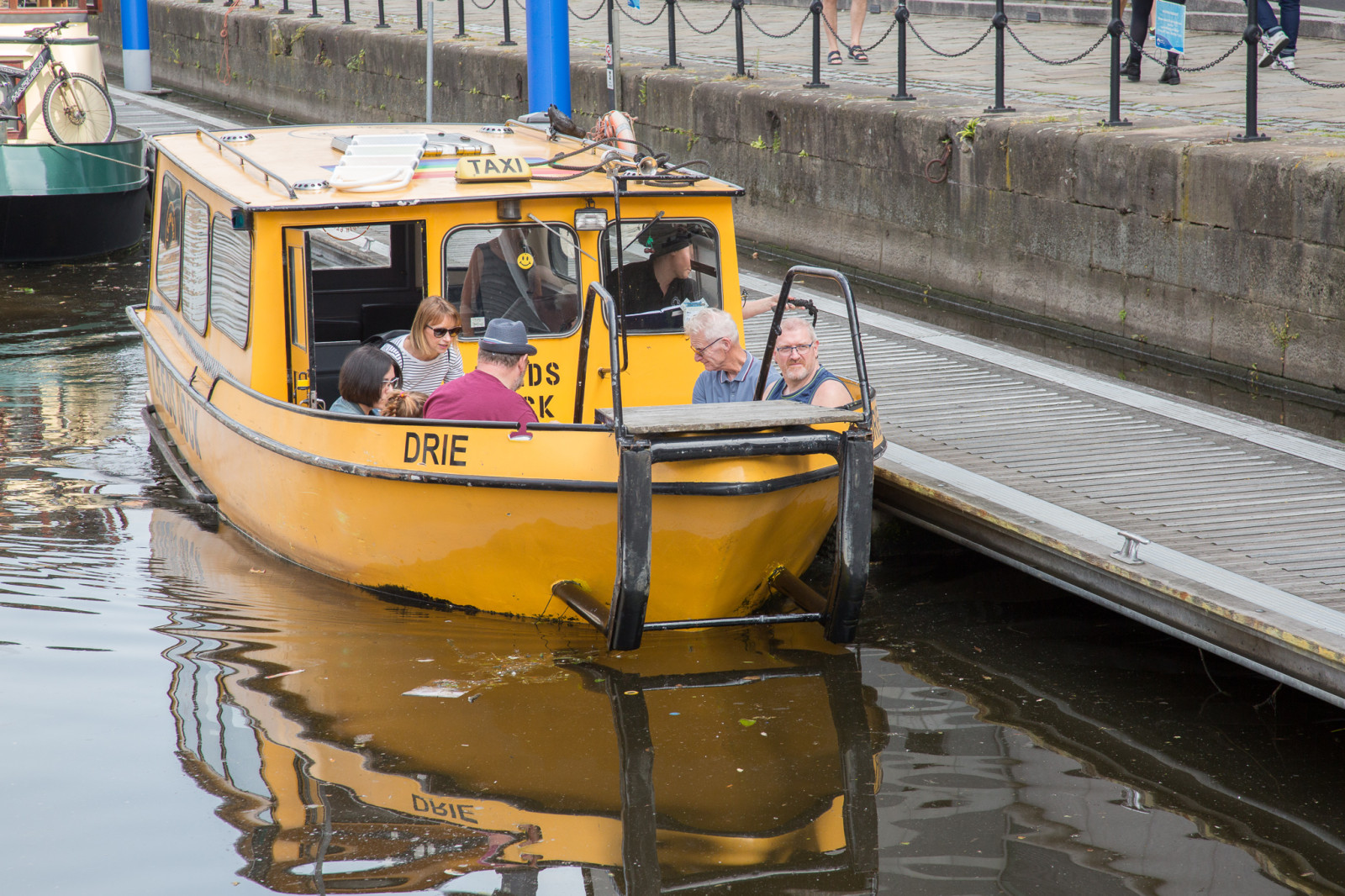 2019_Leeds_Waterfront_Festival-048_v1.jpg