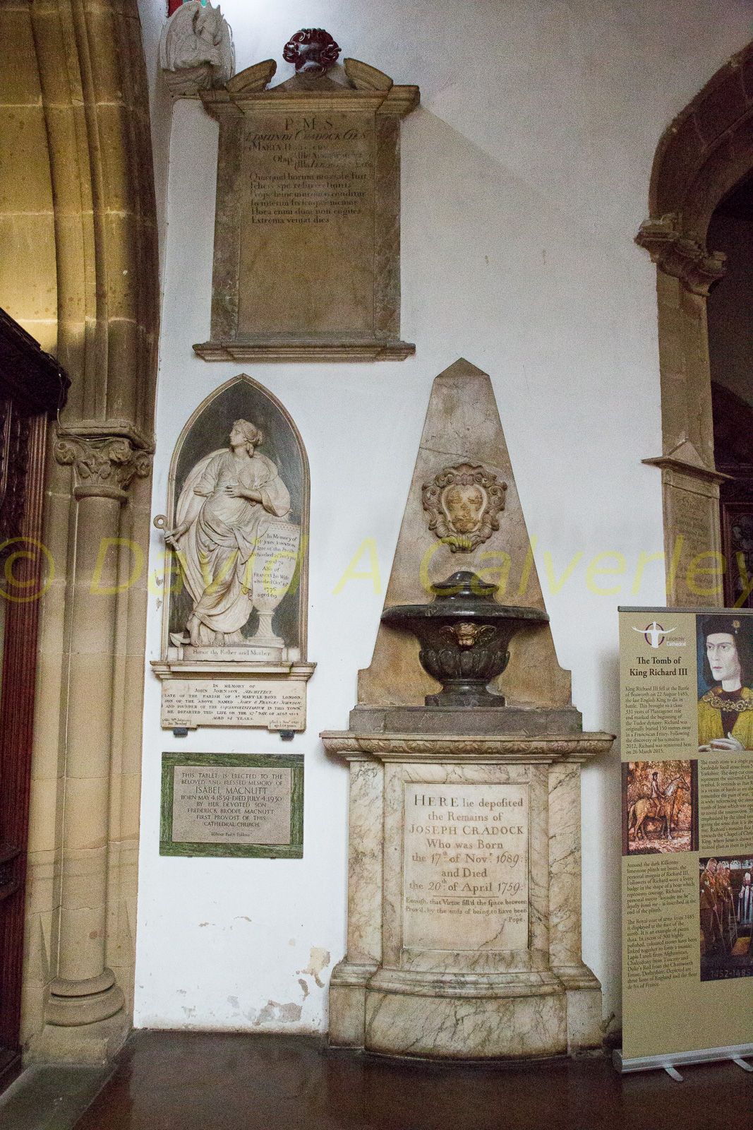 Leicester,_St_Martin's_Cathedral-048.jpg