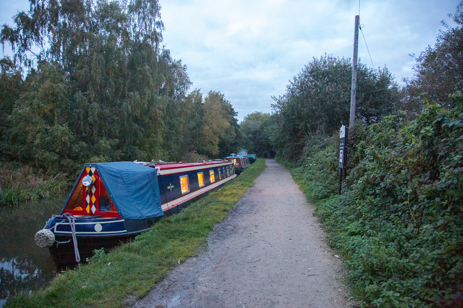 Birmingham_-_Fazeley_Canal-4005.jpg