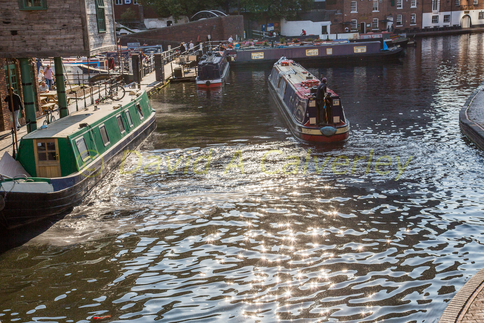 Worcester_-_Birmingham_Canal-010.jpg