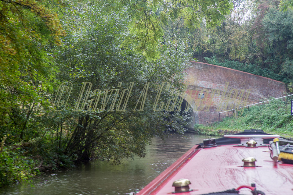 Grand_Union_Canal,_Braunston_Tunnel-101.jpg