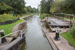 Birmingham_-_Fazeley_Canal-125.jpg