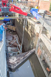 Rochdale_Canal,_Duke's_Lock-043.jpg