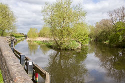 Oxford_Canal_Aynho_Weir_Lock-015.jpg