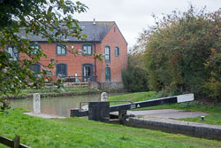 Oxford_Canal_Marston_Locks-406.jpg