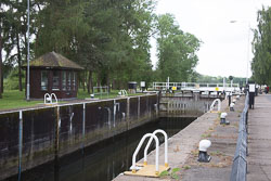 River_Trent,_Gunthorpe_Lock-007.jpg