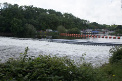 River_Trent,_Gunthorpe_Lock-008.jpg