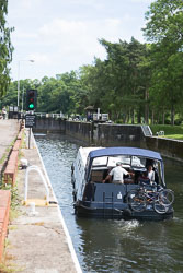 River_Trent,_Gunthorpe_Lock-061.jpg