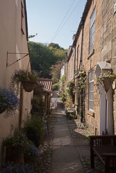 Robin_Hood's_Bay-062.jpg