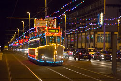 Blackpool,_Tram,_Illuminations-011.jpg