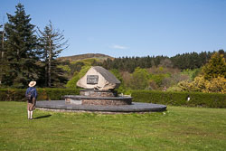 Tynwald_Hill_007.jpg