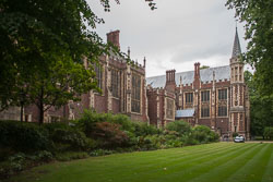 Lincolns_Inn-001.jpg