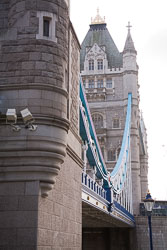 Tower_Bridge_-004.jpg